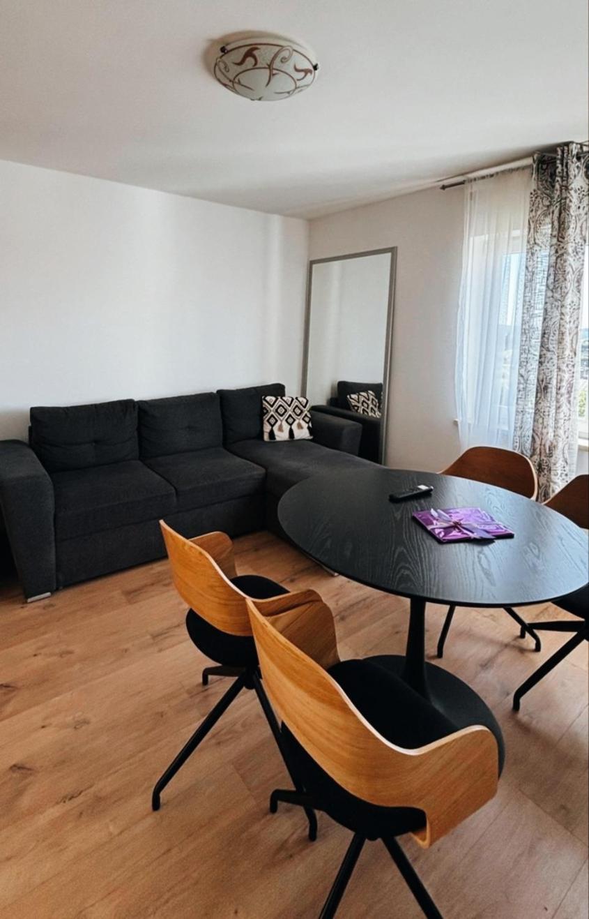 Ana Apartman Póla Kültér fotó