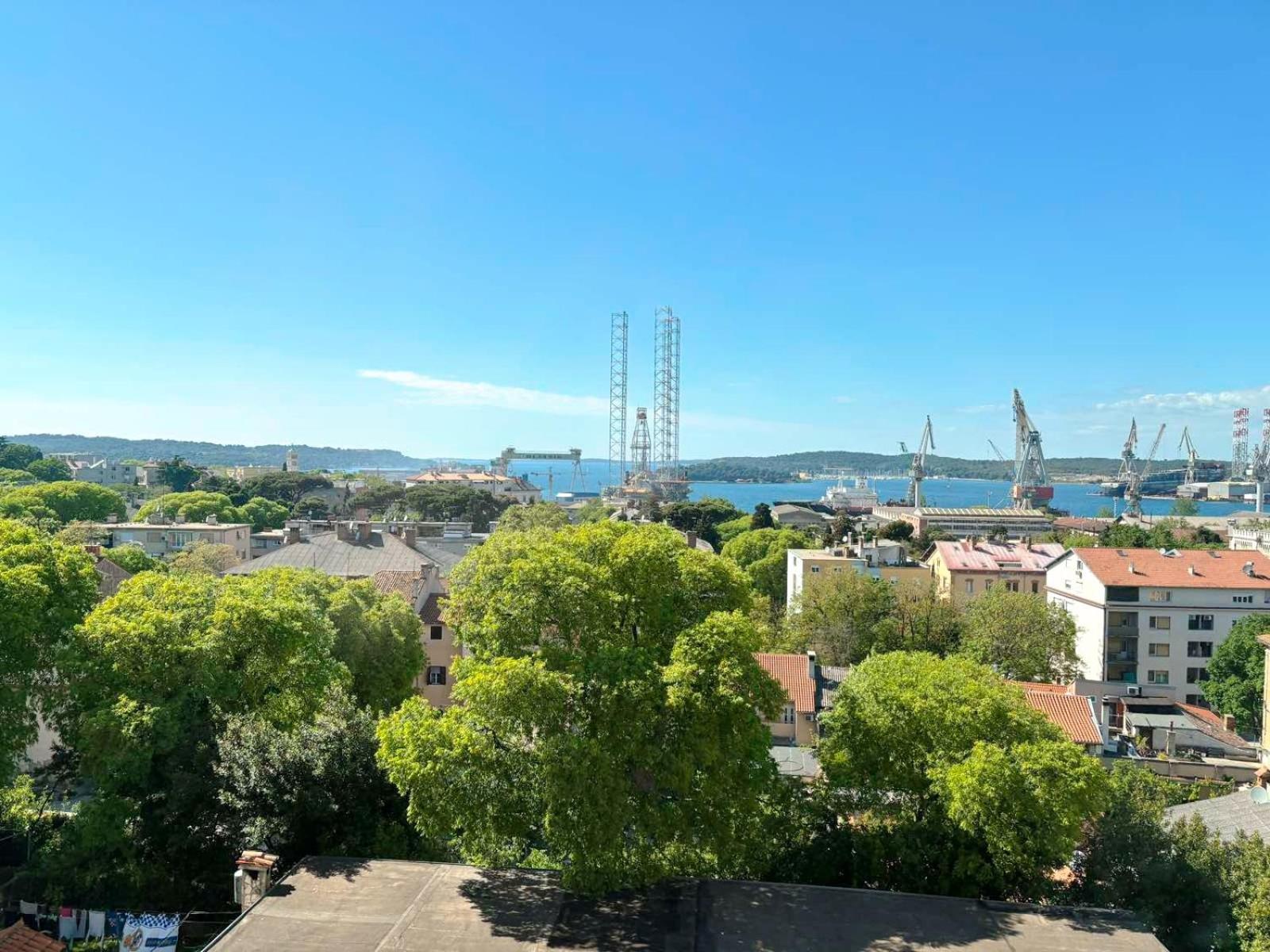 Ana Apartman Póla Kültér fotó